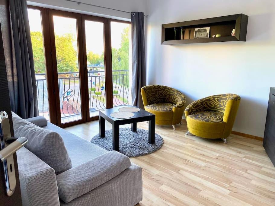 Apartamento Piekny Apartament Z Widokiem Na Jezioro Niegocin Giżycko Exterior foto